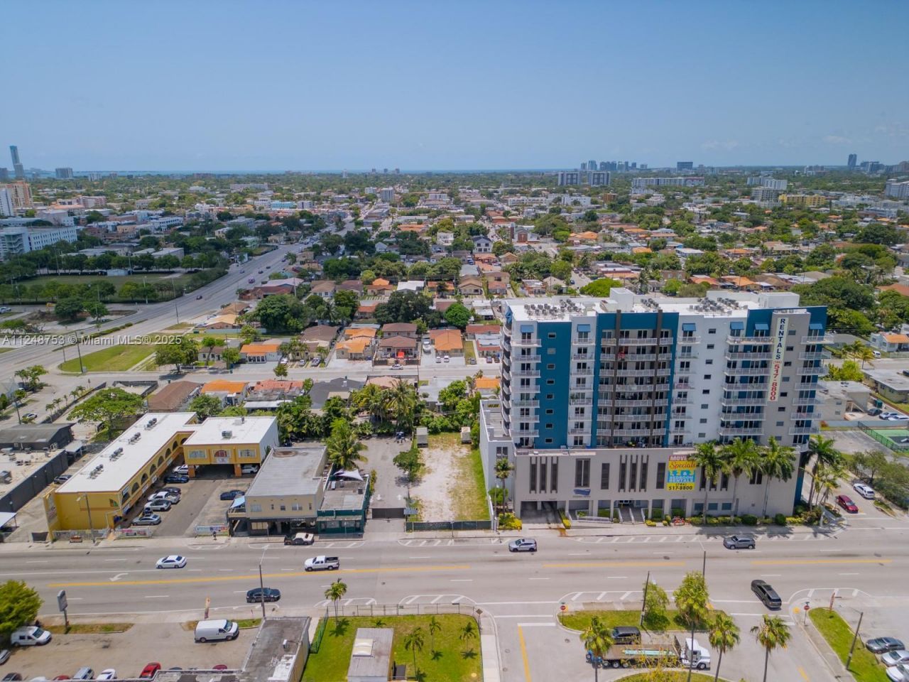 1750 NW 7th St, Miami, FL 33125 Photo