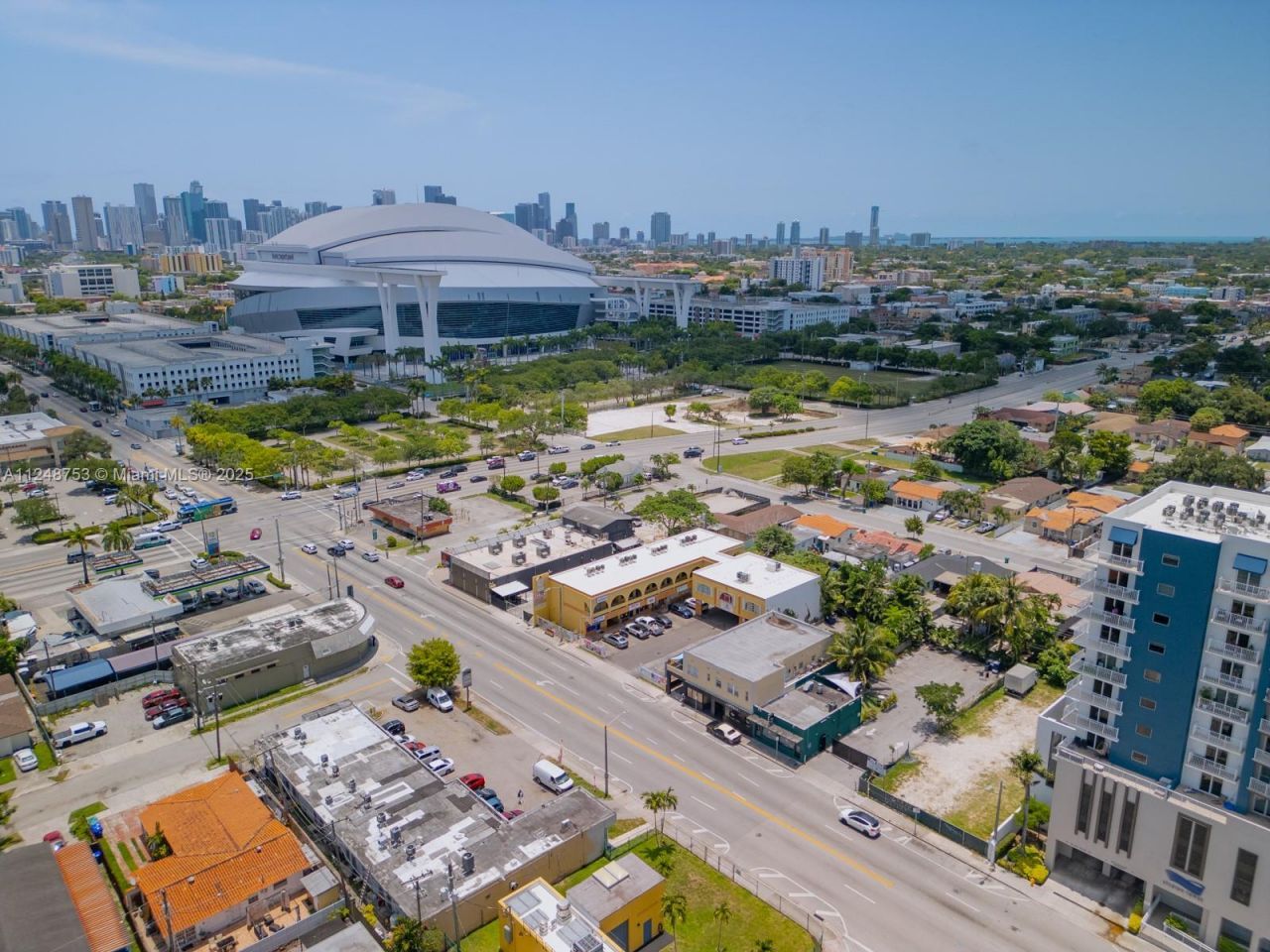 1750 NW 7th St, Miami, FL 33125 Photo