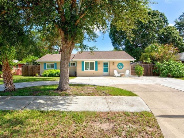 2729 SYDELLE STREET, SARASOTA, FL 34237