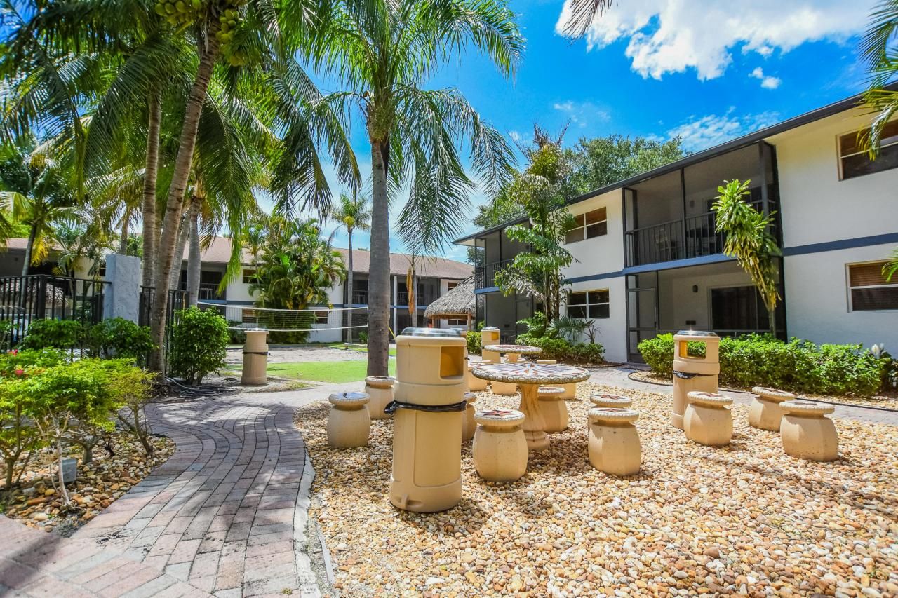 705-711 Linton Boulevard, Unit A101, Delray Beach, FL 33444 Photo