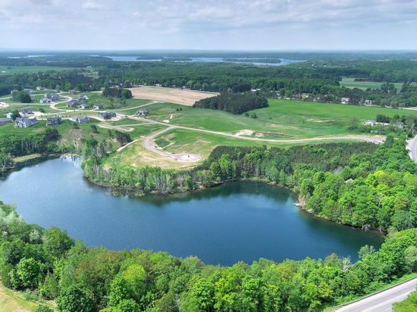 19 Angling Way, Traverse City, MI 49685