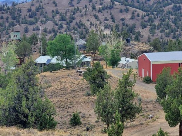 18990 SE Doubtful Dirt Road, Prineville, OR 97754