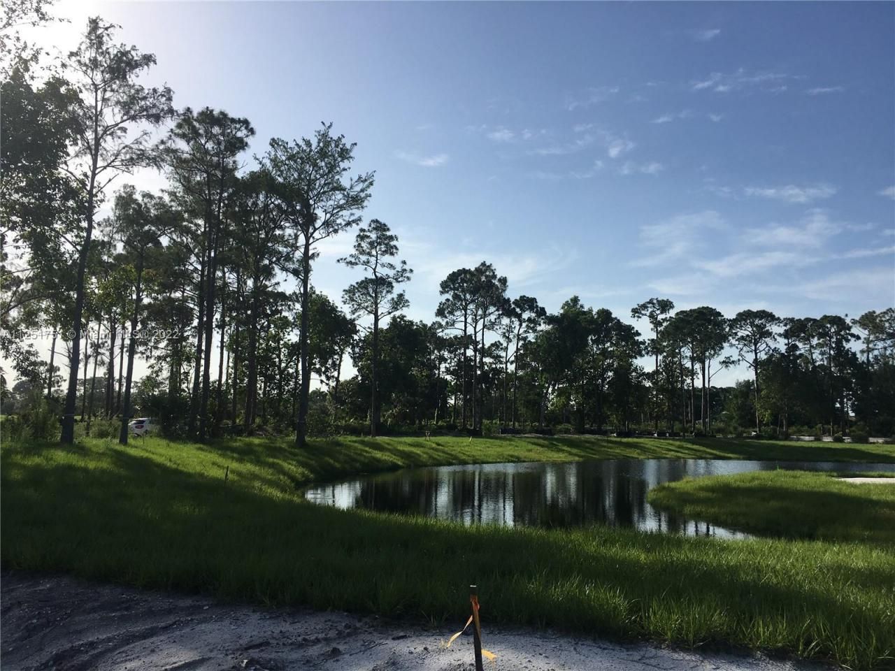 Worth Ave, Palm Beach, FL 33463 Photo