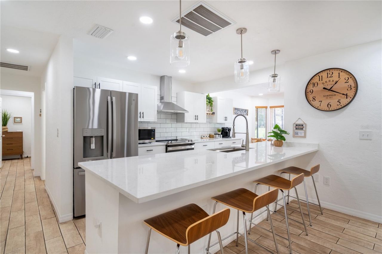 7354 Biltmore Drive, Sarasota, FL 34231 Photo