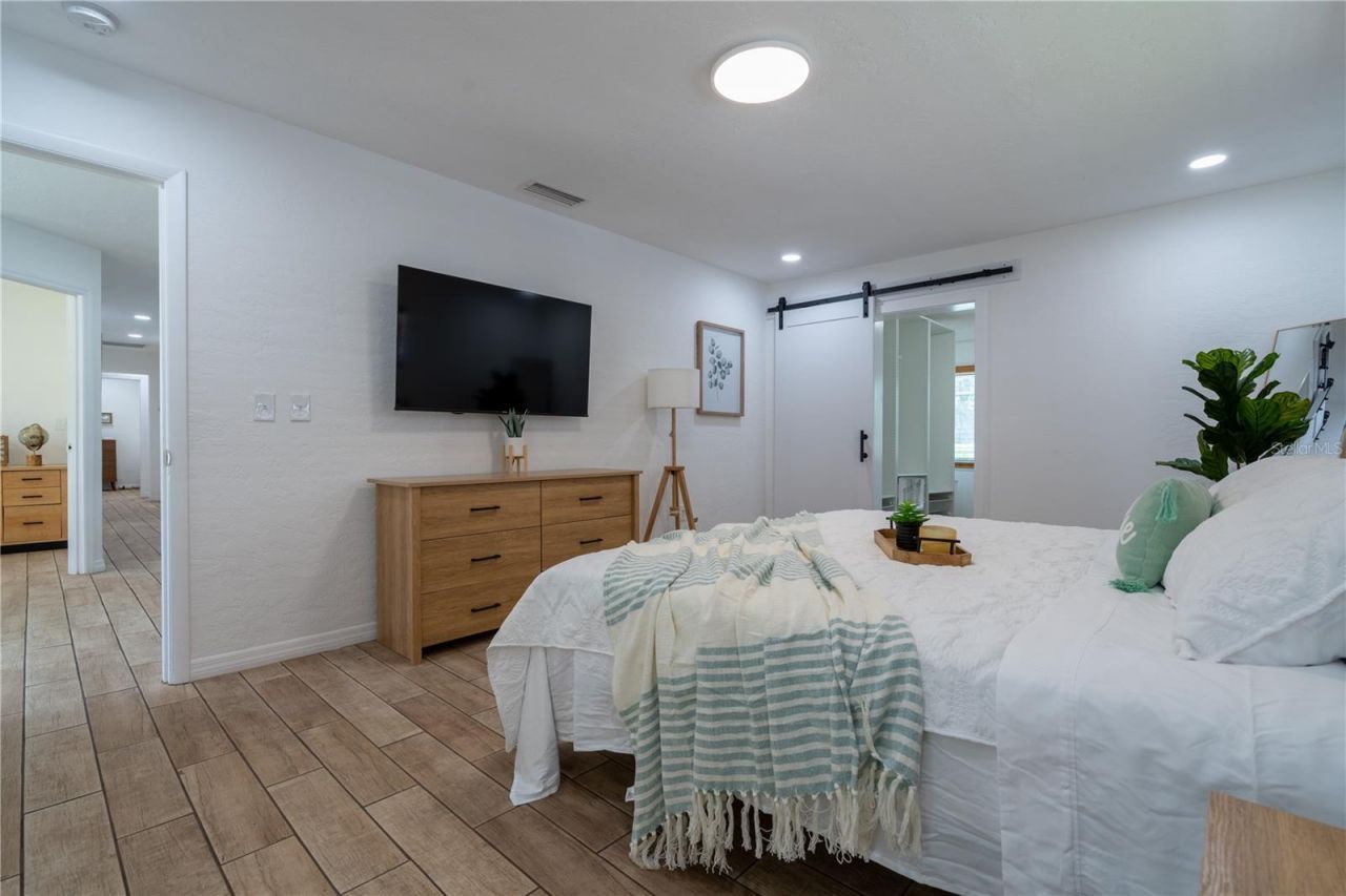 7354 Biltmore Drive, Sarasota, FL 34231 Photo