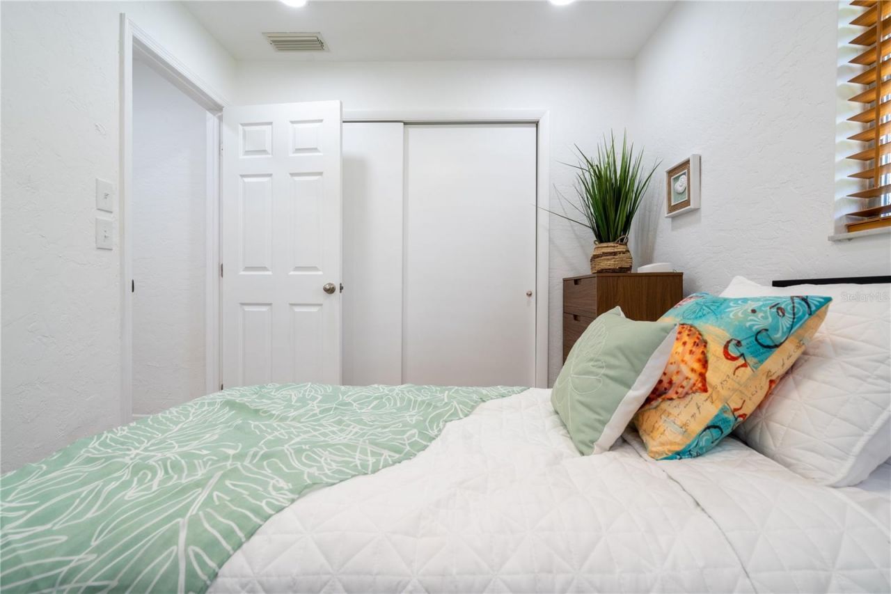 7354 Biltmore Drive, Sarasota, FL 34231 Photo