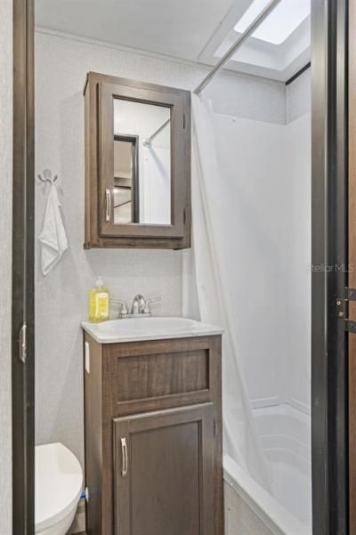305 Linden Drive, Unit Fifth whee, Ellenton, FL 34222 Photo