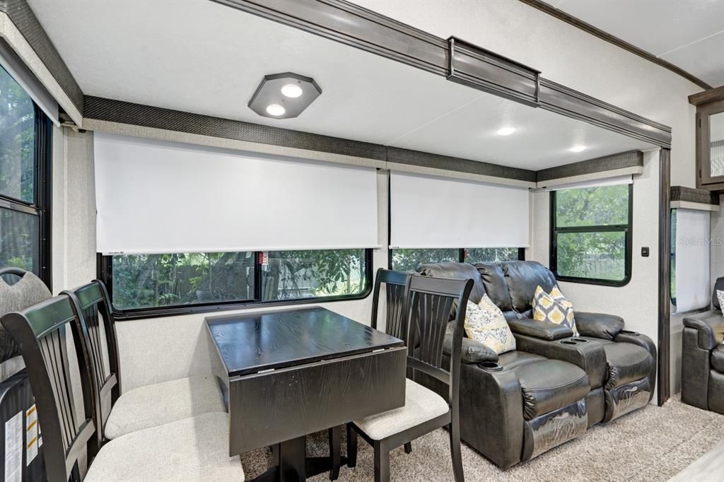 305 Linden Drive, Unit Fifth whee, Ellenton, FL 34222 Photo