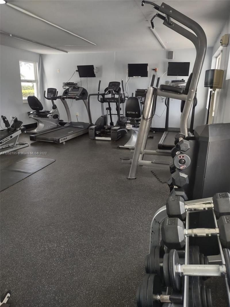 4747 Collins Ave, Unit 107, Miami Beach, FL 33140 Photo