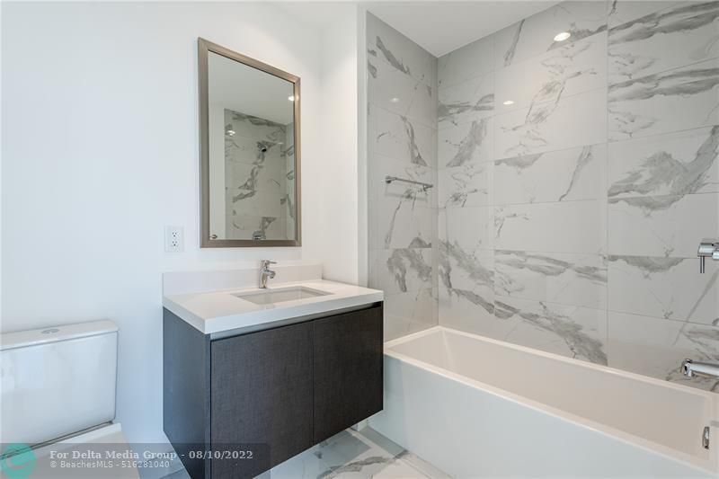851 NE 1st Avenue, Unit 1912, Miami, FL 33132 Photo