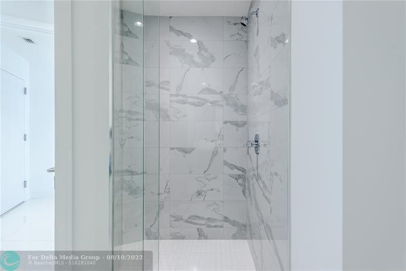 851 NE 1st Avenue, Unit 1912, Miami, FL 33132 Photo