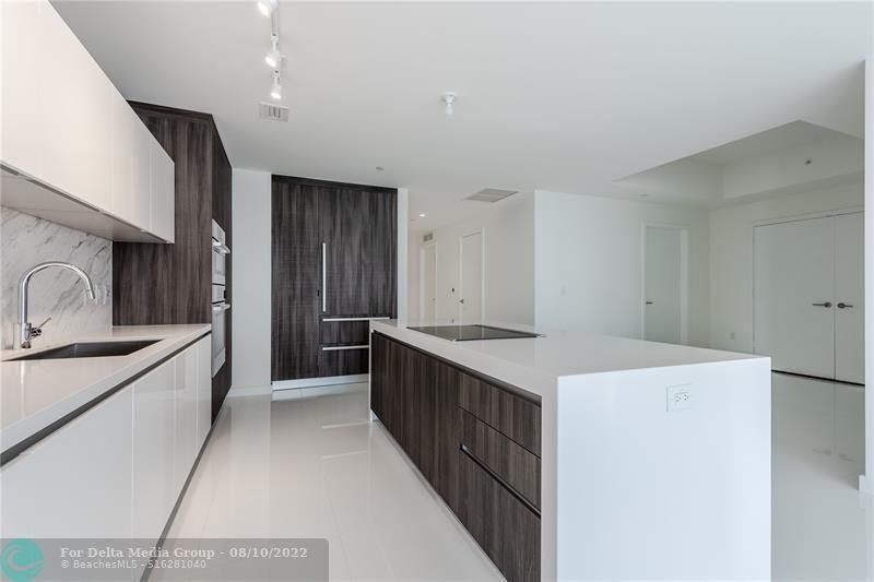 851 NE 1st Avenue, Unit 1912, Miami, FL 33132 Photo