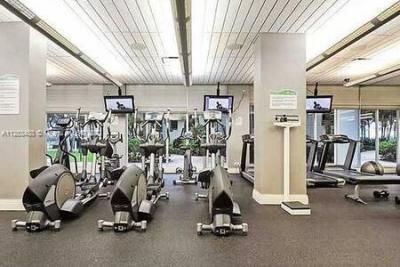 3801 S Ocean Dr, Unit 3C, Hollywood, FL 33019 Photo