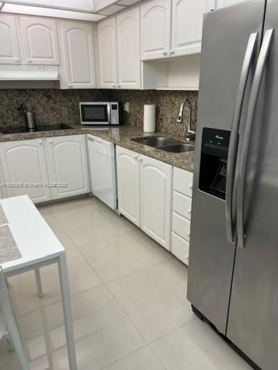 3801 S Ocean Dr, Unit 3C, Hollywood, FL 33019 Photo