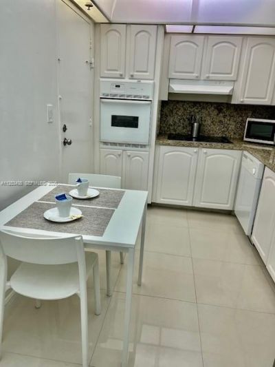 3801 S Ocean Dr, Unit 3C, Hollywood, FL 33019 Photo