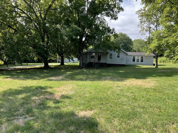 1940 E Division St, Mount Juliet, TN 37122