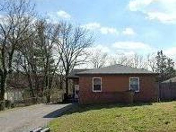 7 Peachtree, Nashville, TN 37210