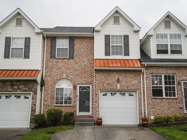 716 Spence Enclave Ln, Nashville, TN 37210