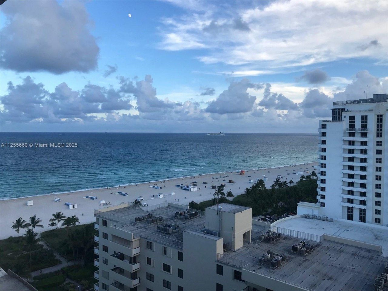 100 Lincoln Rd, Unit 1228, Miami Beach, FL 33139 Photo