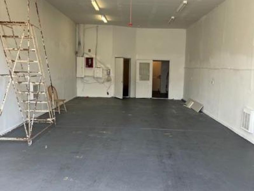 336 W 9th Street, Chester, PA 19013 Main Photo