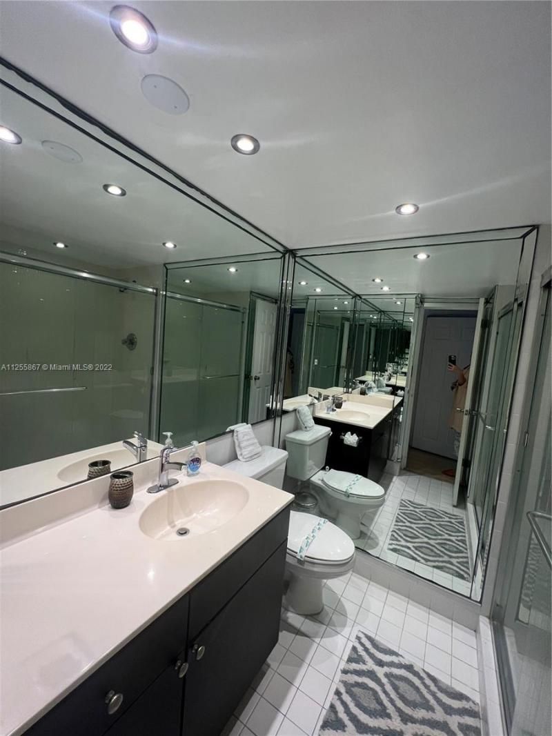 5161 Collins Ave, Unit 1711, Miami Beach, FL 33140 Photo