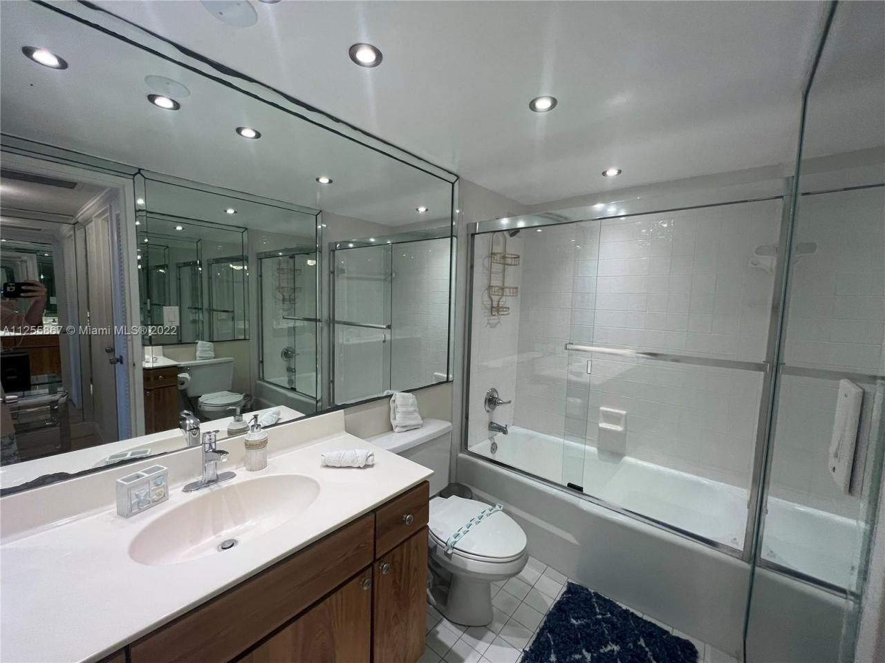 5161 Collins Ave, Unit 1711, Miami Beach, FL 33140 Photo