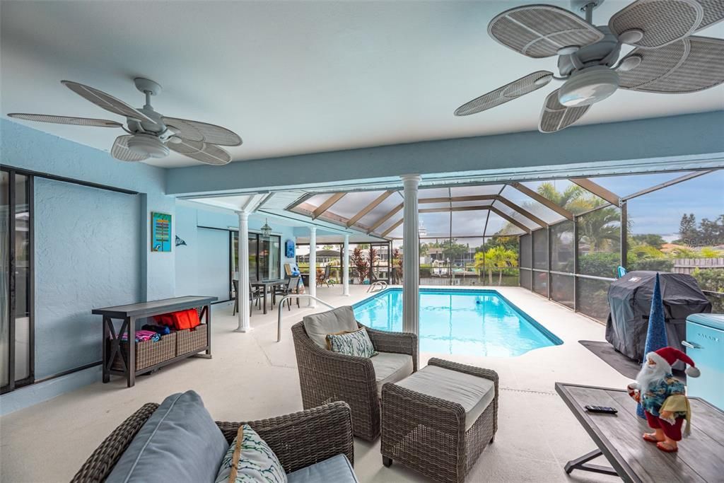 910 Chipaway Drive, Apollo Beach, FL 33572 Photo