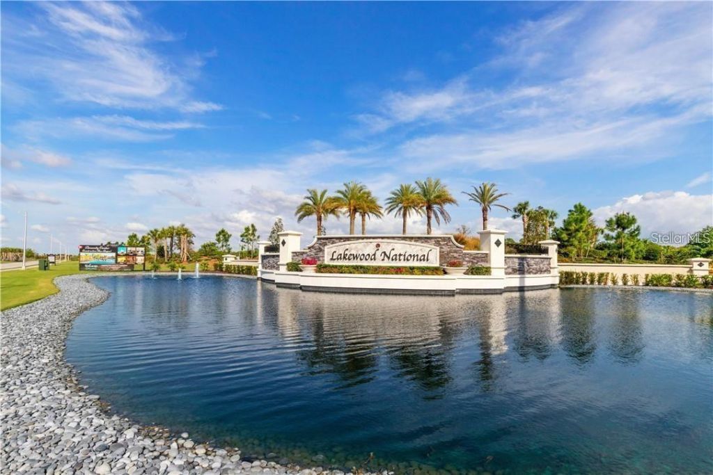 17510 Gawthrop Drive, Unit 405, Lakewood Ranch, FL 34211 Photo