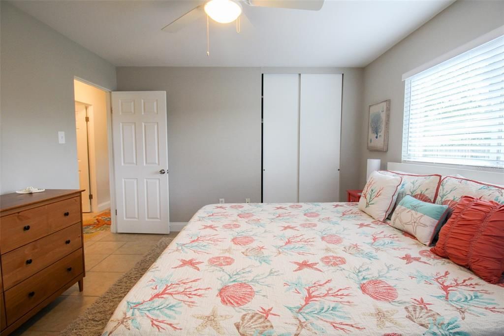 5005 Bee Ridge Road, Sarasota, FL 34233 Photo