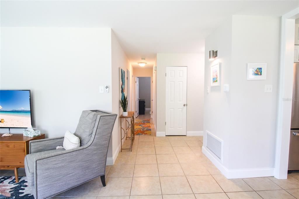 5005 Bee Ridge Road, Sarasota, FL 34233 Photo