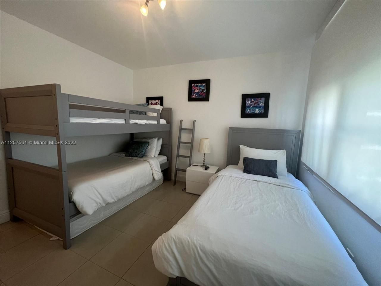 5151 Collins Ave, Unit 725, Miami Beach, FL 33140 Photo