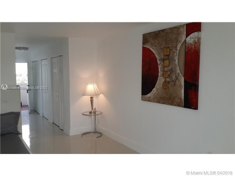 7904 West Dr, Unit 703, North Bay Village, FL 33141 Photo