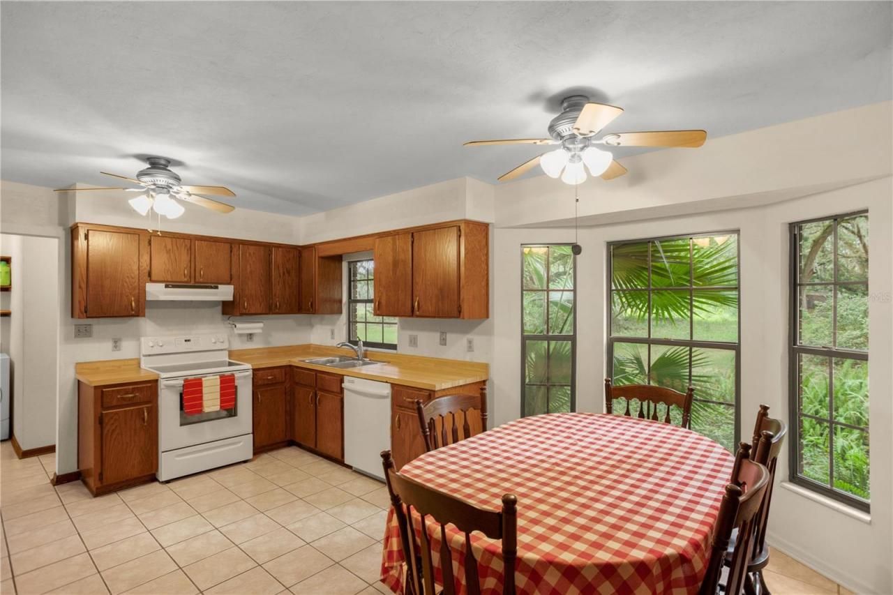 18001 SE Hawthorne Road, Hawthorne, FL 32640 Photo