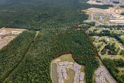 1750 Cheryl Lane photo 4