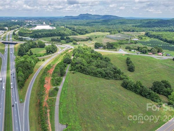 102 Quality Lane, Kings Mountain, NC 28086