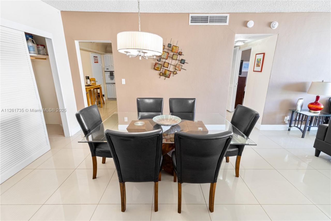 3901 S Ocean Dr, Unit 11C, Hollywood, FL 33019 Photo