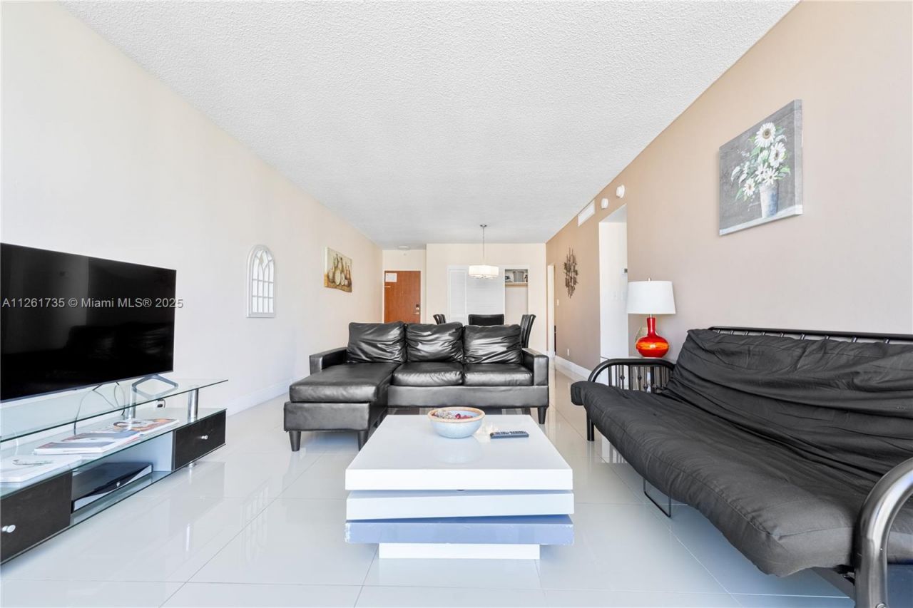 3901 S Ocean Dr, Unit 11C, Hollywood, FL 33019 Photo