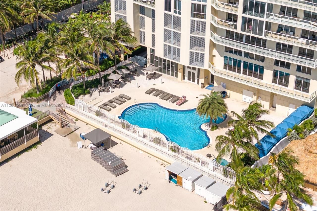 16699 Collins Ave, Unit 2601, Sunny Isles Beach, FL 33160 Photo