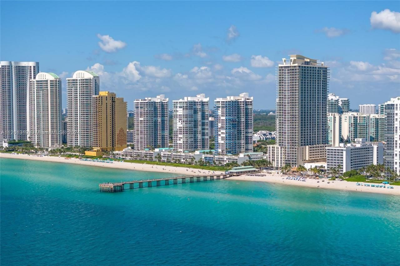 16699 Collins Ave, Unit 2601, Sunny Isles Beach, FL 33160 Photo