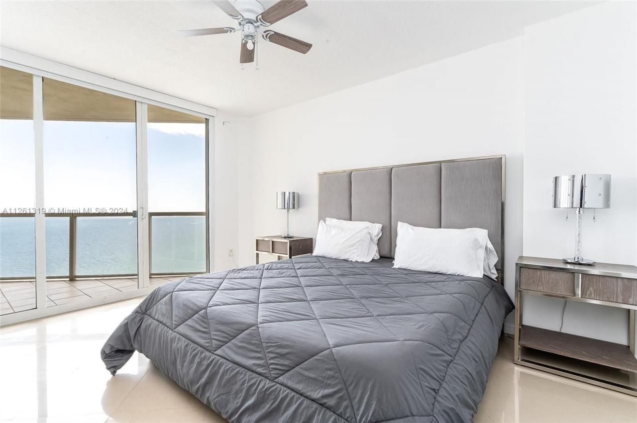16699 Collins Ave, Unit 2601, Sunny Isles Beach, FL 33160 Photo