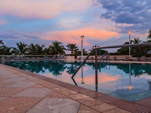 100 Lincoln Rd, Unit 943, Miami Beach, FL 33139