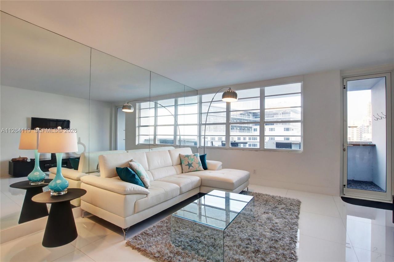 100 Lincoln Rd, Unit 943, Miami Beach, FL 33139 Photo