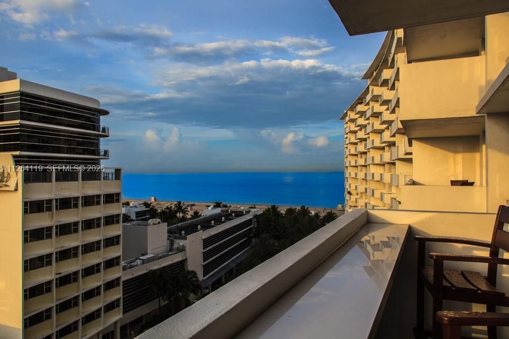 100 Lincoln Rd, Unit 943, Miami Beach, FL 33139 Photo