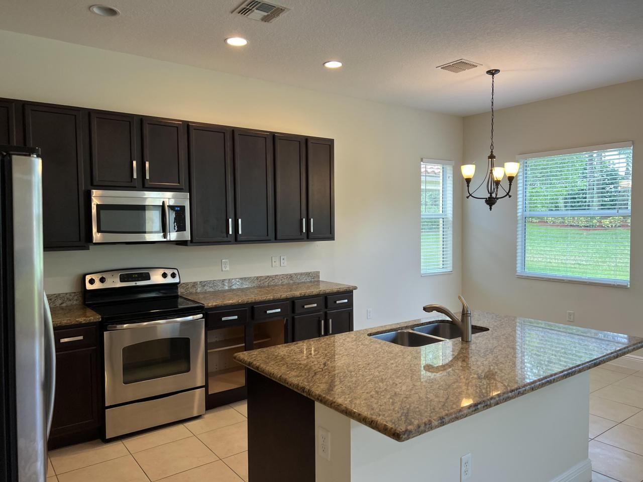 2826 Bellarosa Circle, Royal Palm Beach, FL 33411 Photo