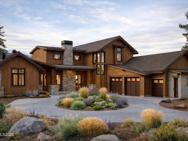 122 Chamberlain Court, Carson City, NV 89705