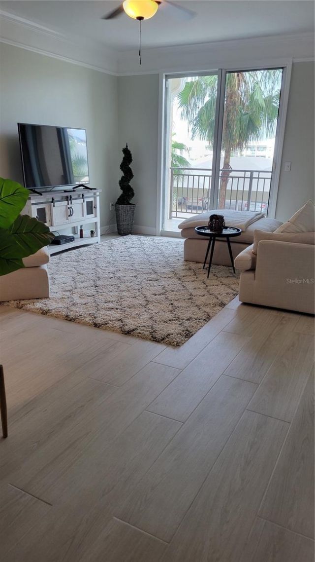750 N Tamiami Trail, Unit 418, Sarasota, FL 34236 Photo