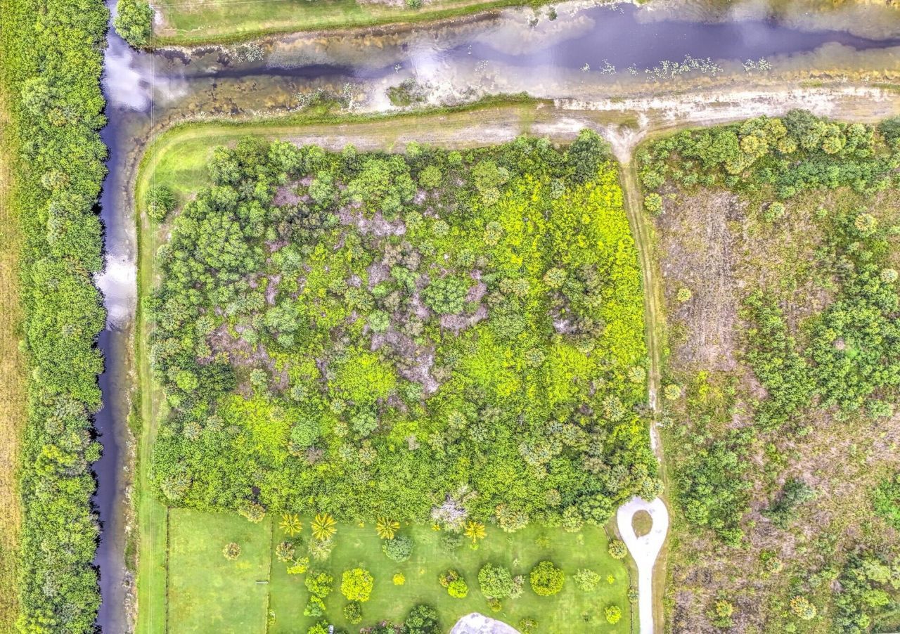 Xxx Bob Cat Lane, Loxahatchee, FL 33470 Photo