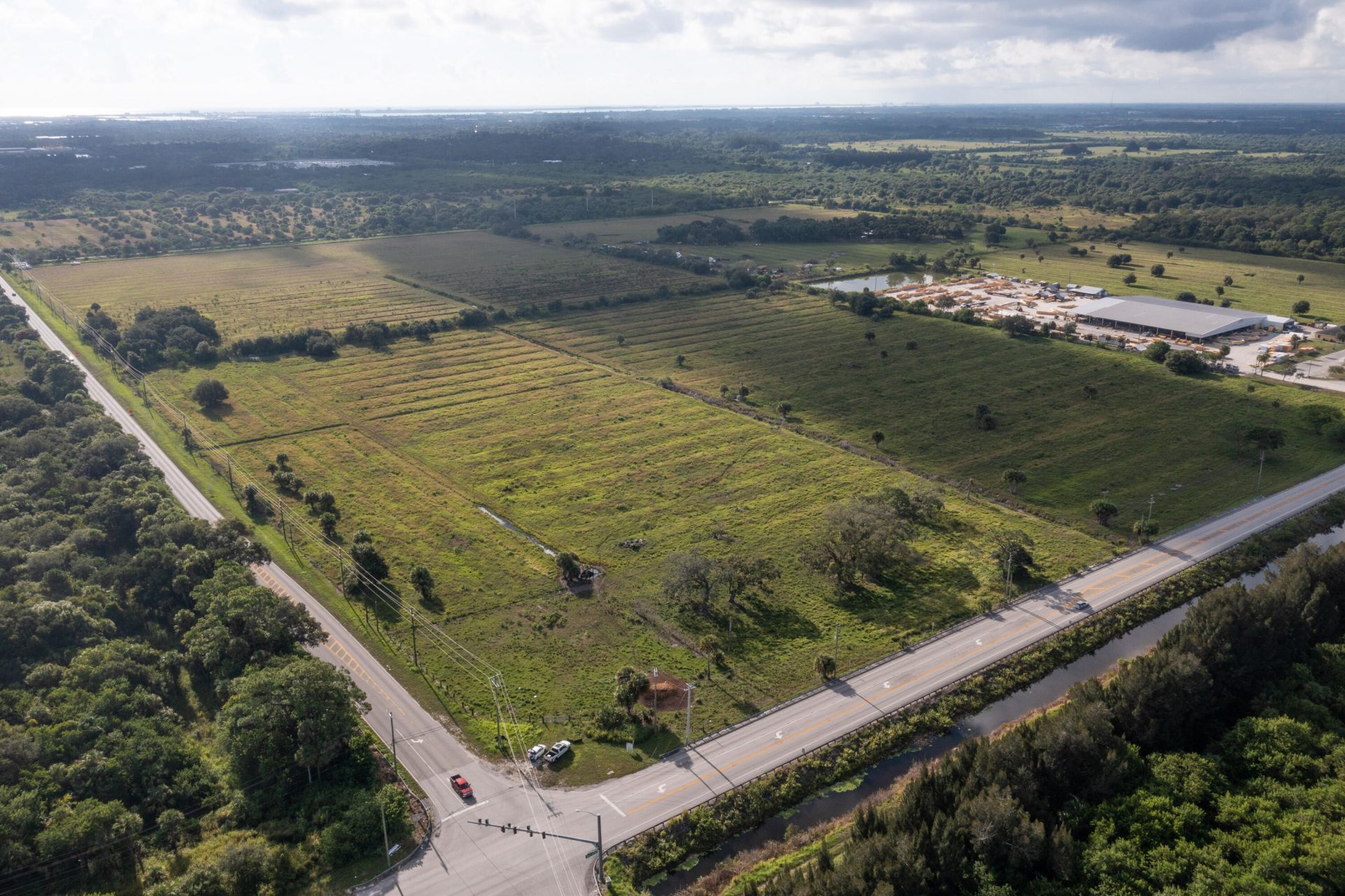 2600 Kings Highway, Fort Pierce, FL 34982 Photo