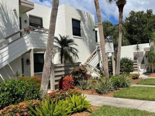 206 LAKEWOOD DRIVE, Unit 206, BRADENTON, FL 34210