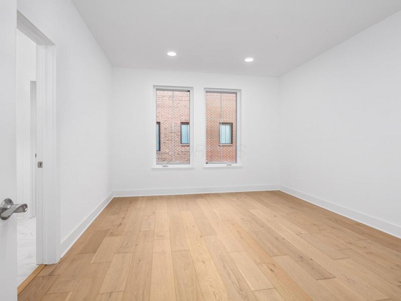 506 Riverfront Lane, Columbus, OH 43201 Photo 12